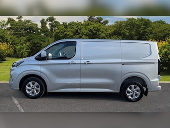 Used Ford Transit Custom 2024 for sale - 76076223: Photo