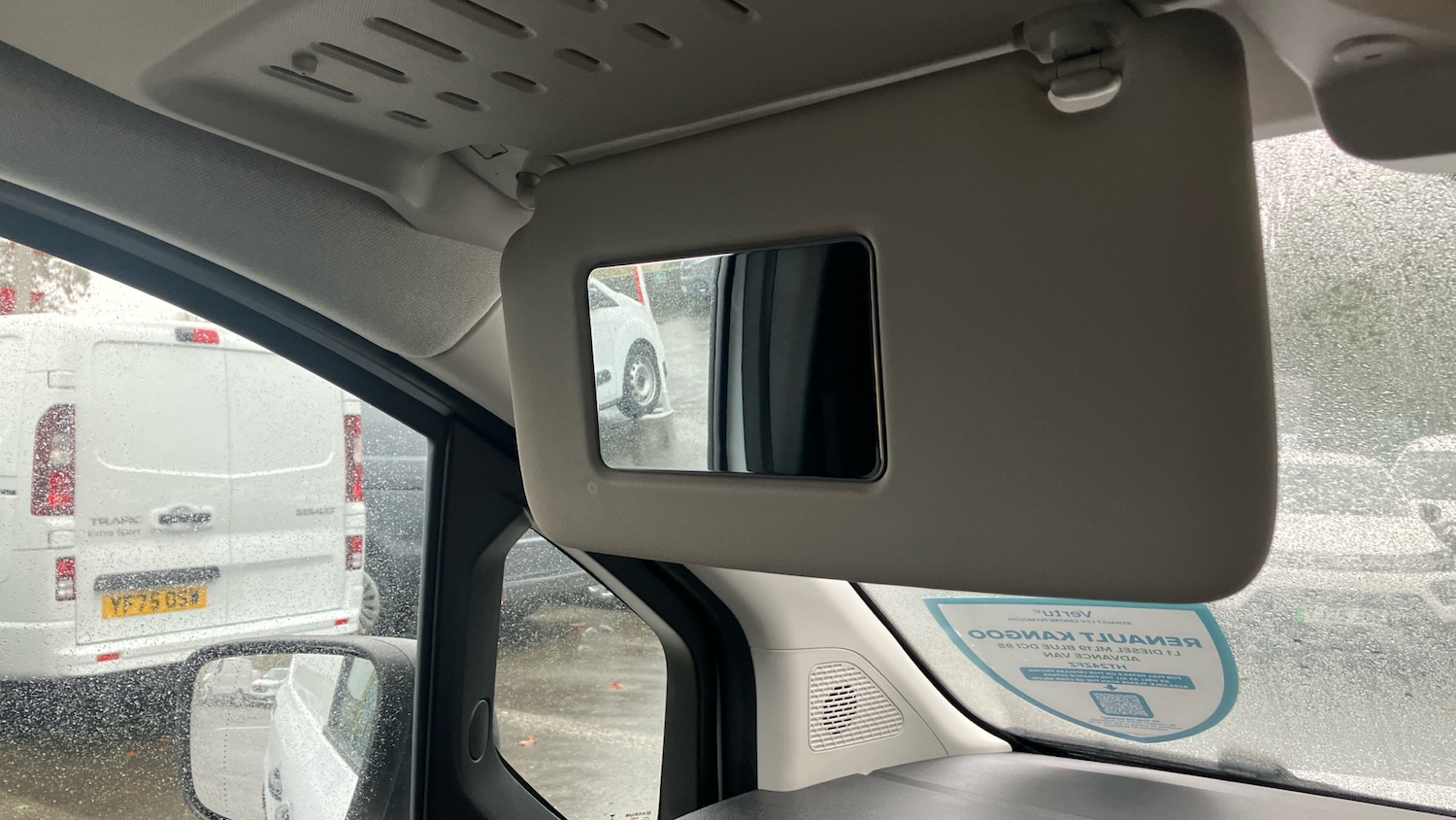 Used Renault Kangoo 2024 for sale - 76971104: Photo 24