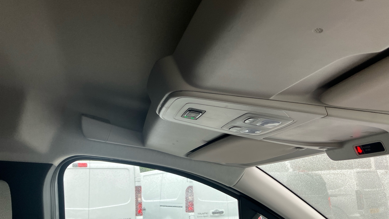 Used Renault Kangoo 2024 for sale - 76971104: Photo 25