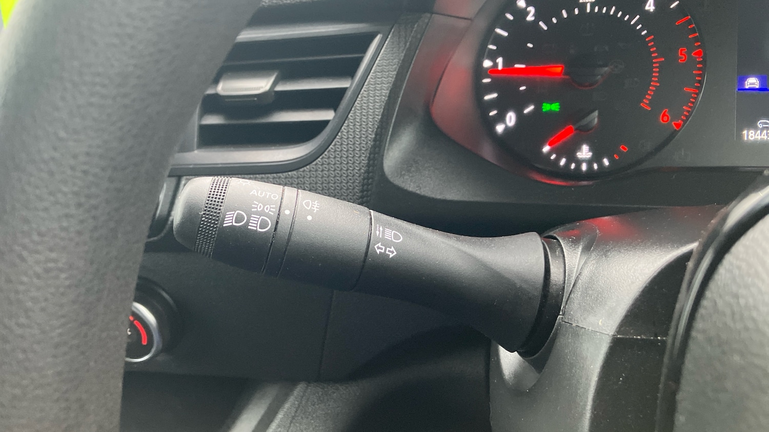 Used Renault Kangoo 2024 for sale - 76971104: Photo 40