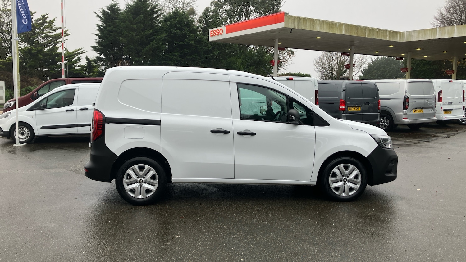 Used Renault Kangoo 2024 for sale - 76971104: Photo 9