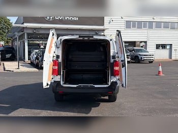 Used Toyota ProAce 2024 for sale - 79421255: Photo