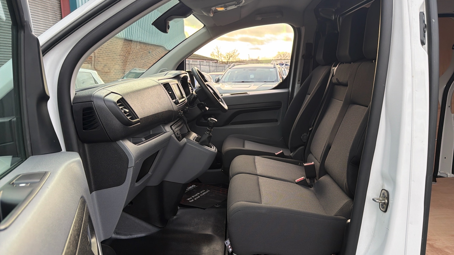 Used Citroen Dispatch 2022 for sale - 76971105: Photo 13