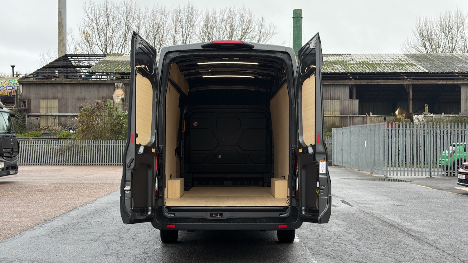 Used Ford Transit 2025 for sale - 76603268: Photo 3