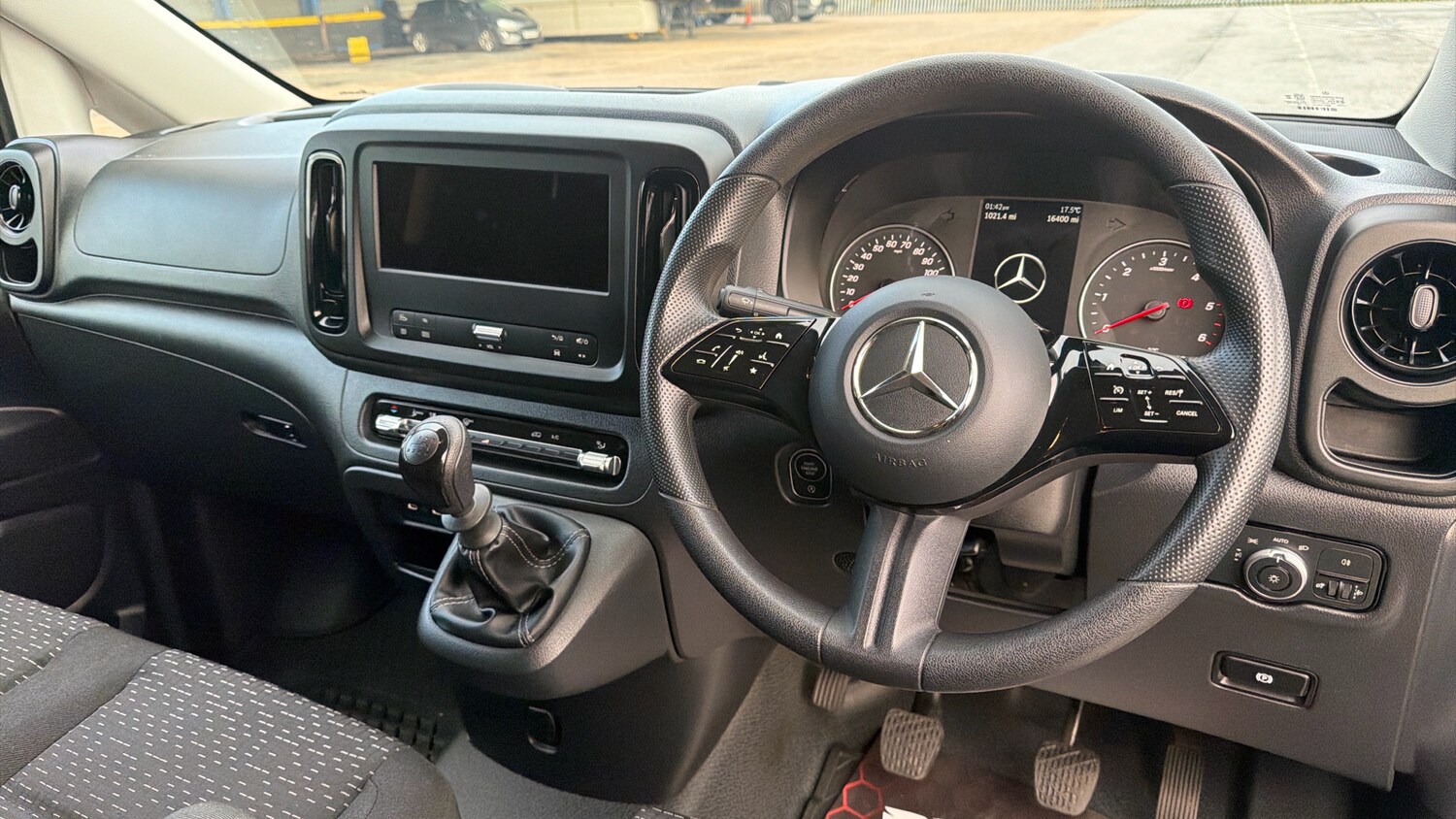 Used Mercedes-Benz Vito 2024 for sale - 76568362: Photo 16