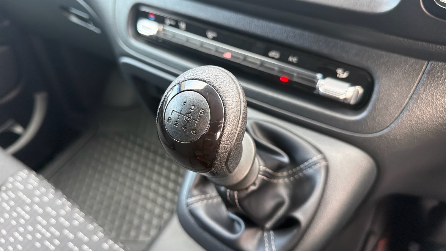 Used Mercedes-Benz Vito 2024 for sale - 76568362: Photo 22