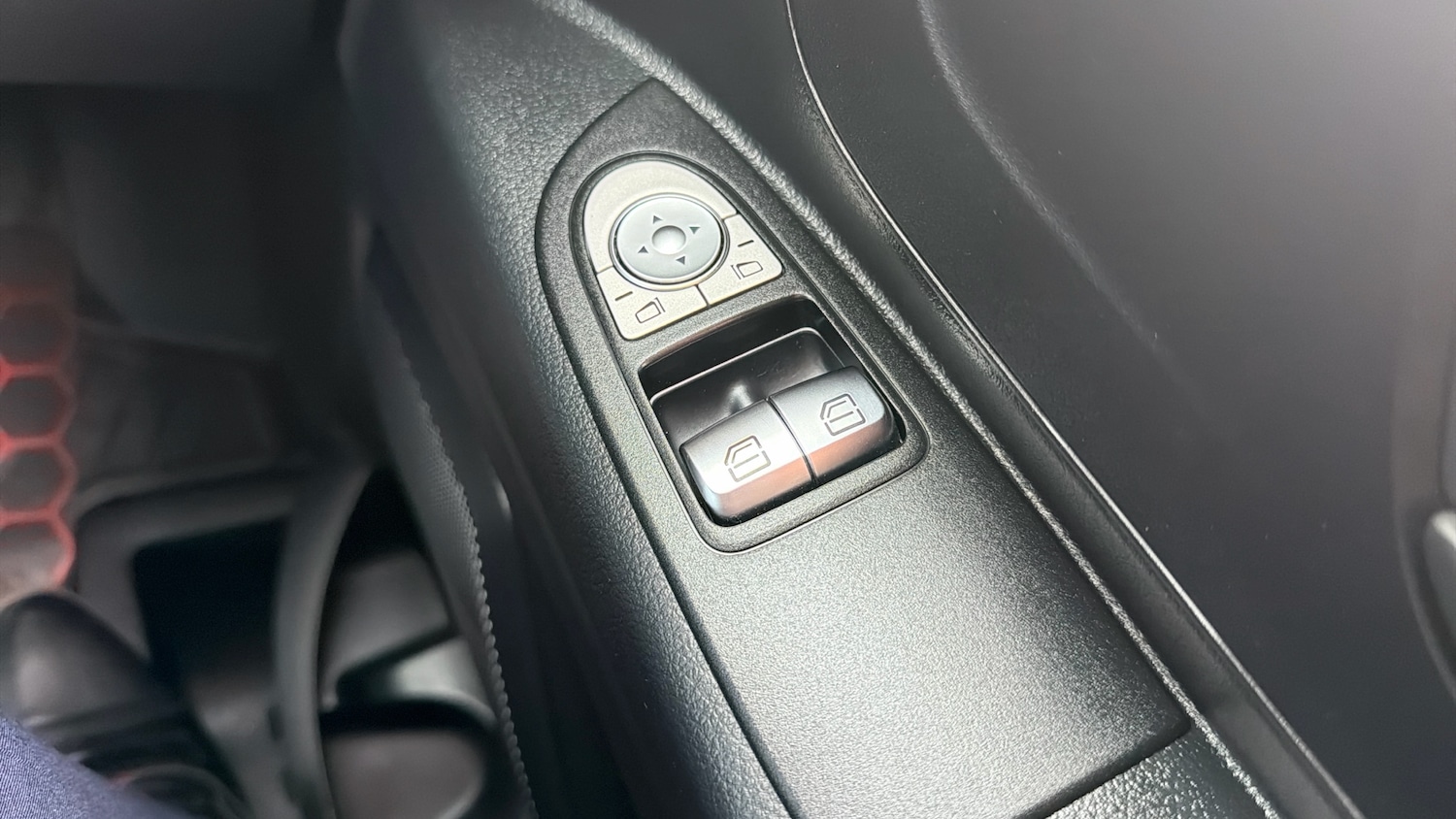 Used Mercedes-Benz Vito 2024 for sale - 76568362: Photo 33