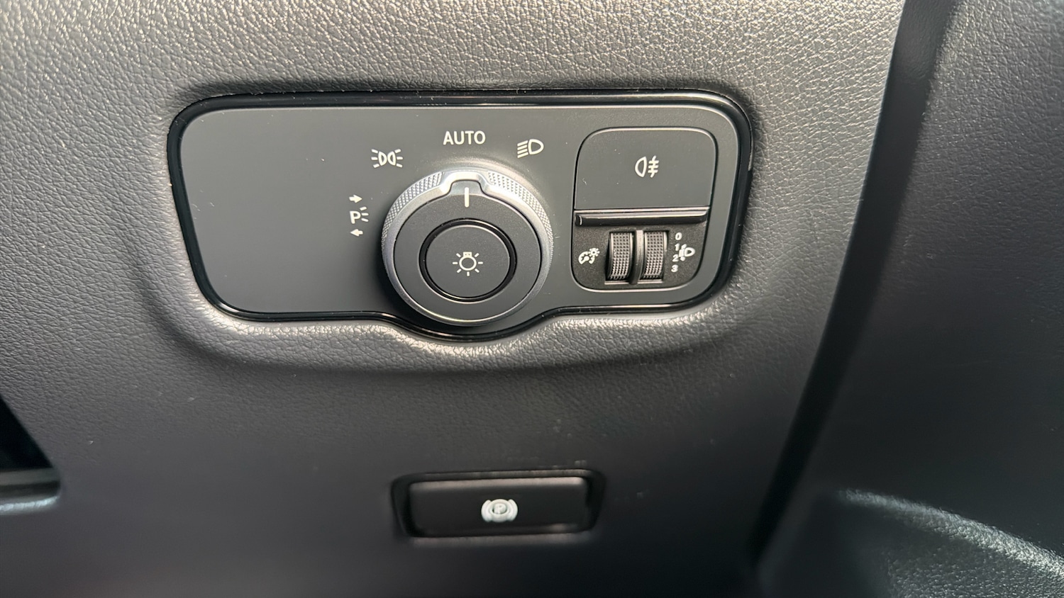 Used Mercedes-Benz Vito 2024 for sale - 76568362: Photo 34