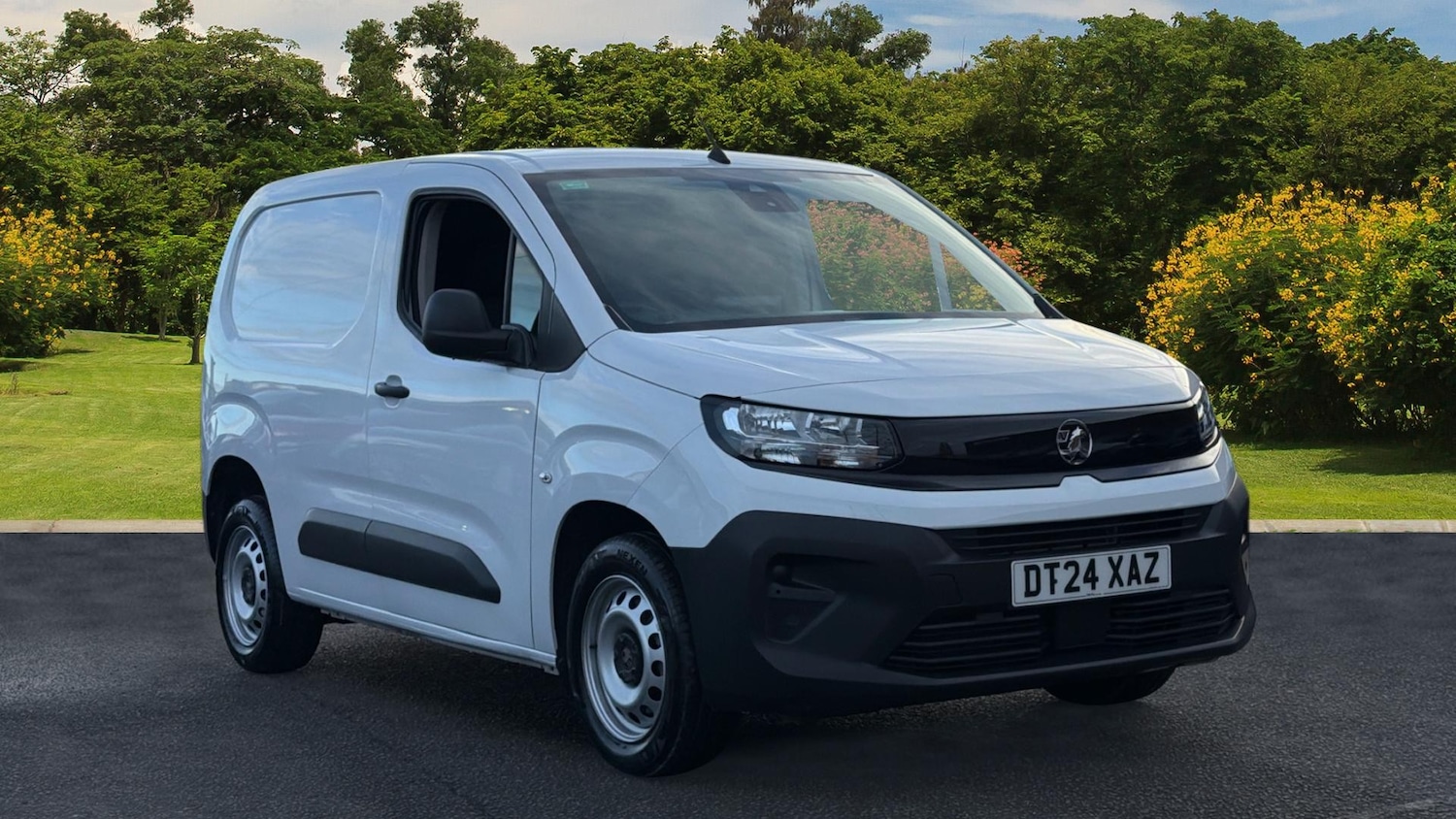 Used Vauxhall Combo 2024 for sale - 78027596: Photo 1