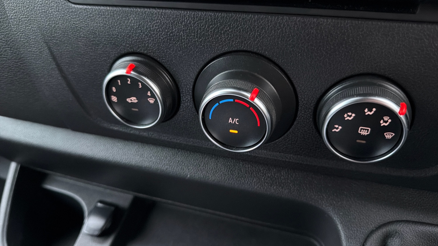 Used Renault Master 2023 for sale - 77127274: Photo 23