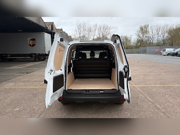 Used Renault Kangoo 2024 for sale - 78122894: Photo