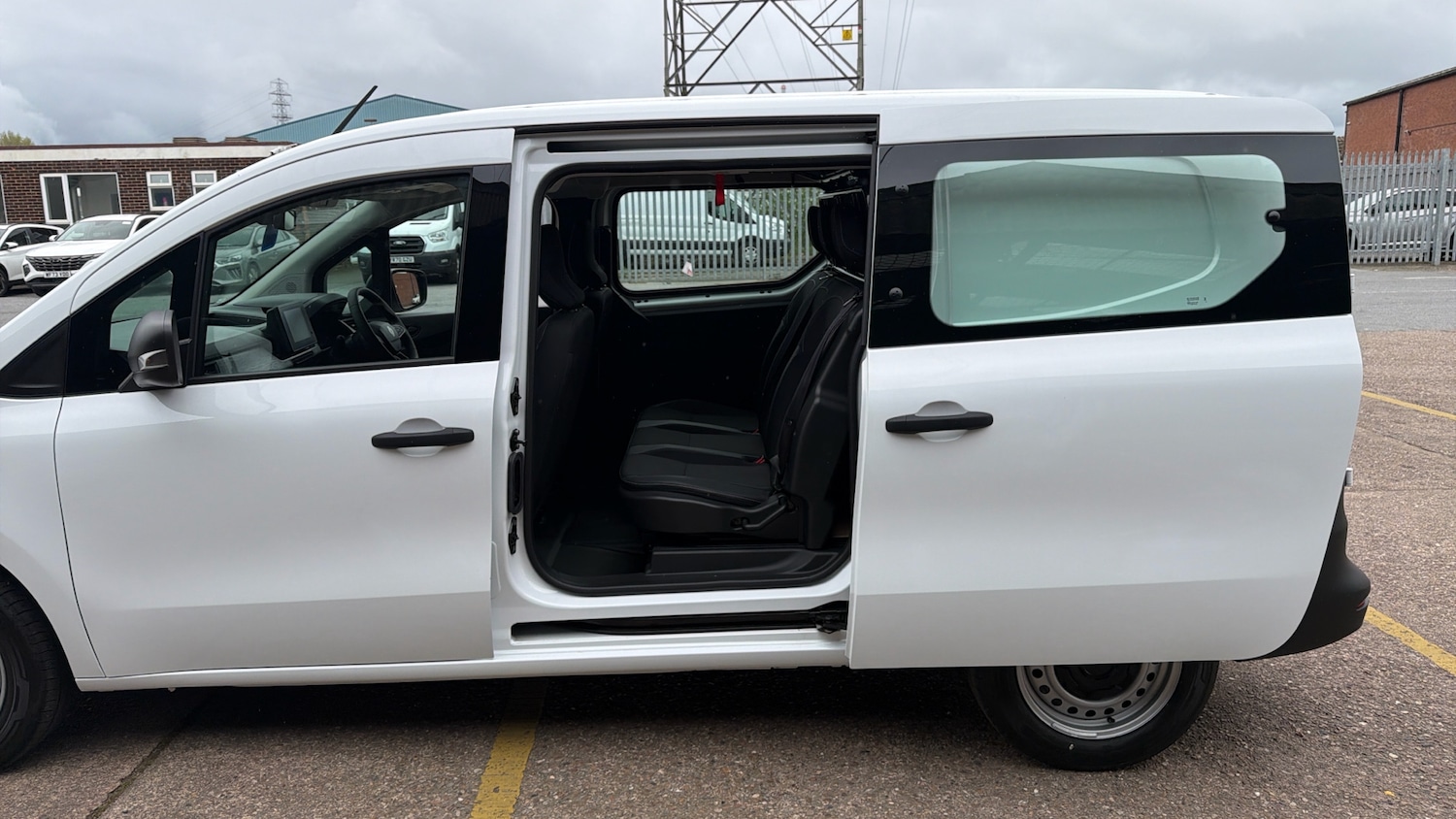 Used Renault Kangoo 2024 for sale - 78122894: Photo 5