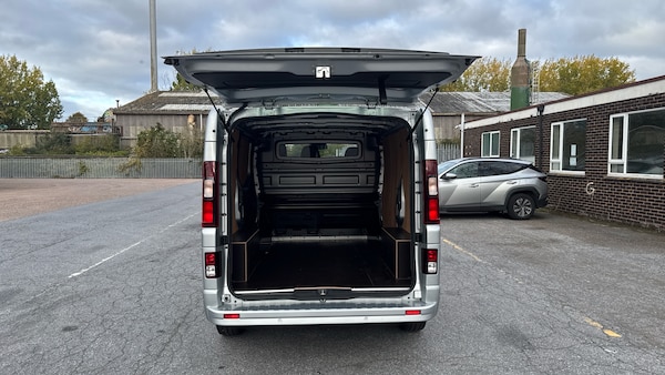 Used Renault Trafic 2025 for sale - 76055911: Photo 3