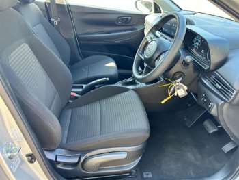 Used Hyundai i20 2023 for sale - 75178705: Photo