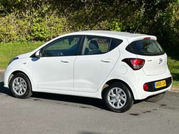 Used Hyundai i10 2019 for sale - 74405483: Photo