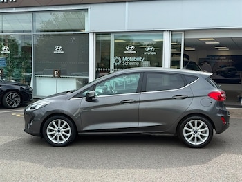Used Ford Fiesta 2018 for sale - 78964672: Photo