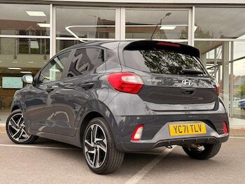 Used Hyundai i10 2021 for sale - 78667888: Photo