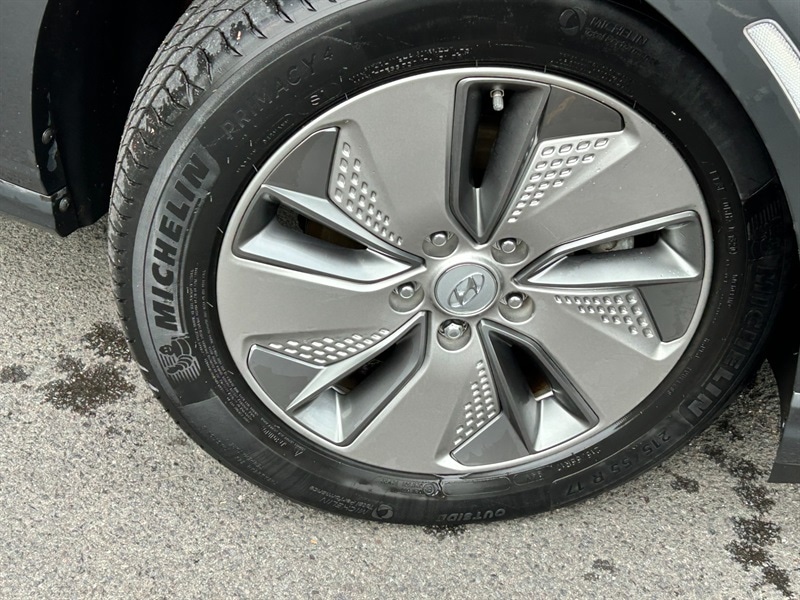 Used Hyundai KONA 2021 for sale - 76036304: Photo 11