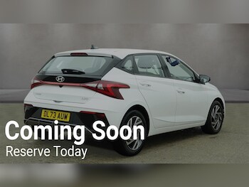 Used Hyundai i20 2023 for sale - 78786319: Photo