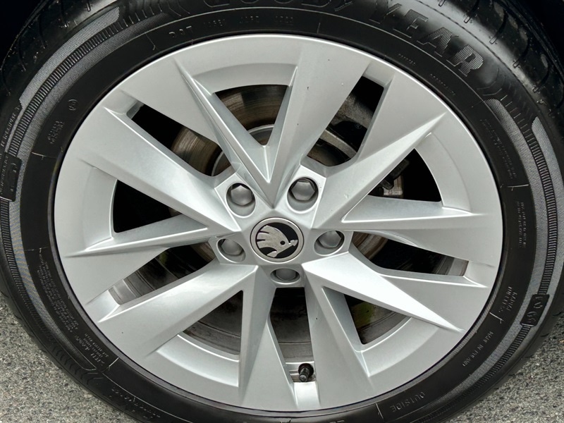 Used Skoda Octavia 2024 for sale - 76112526: Photo 5