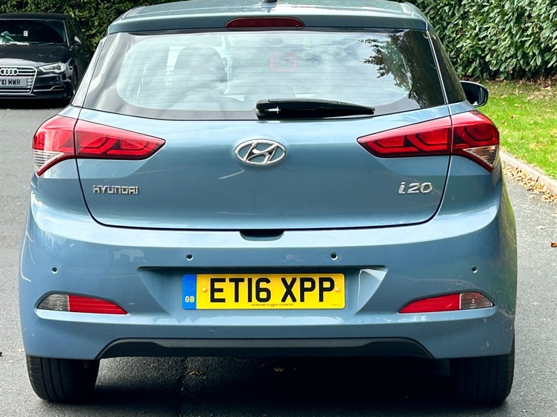 Used Hyundai i20 2016 for sale - 76057232: Photo 10