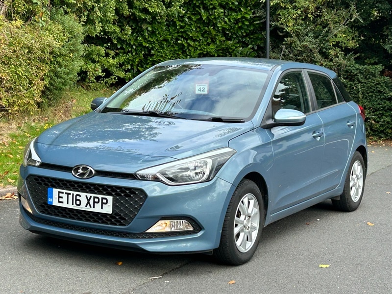 Used Hyundai i20 2016 for sale - 76057232: Photo 14