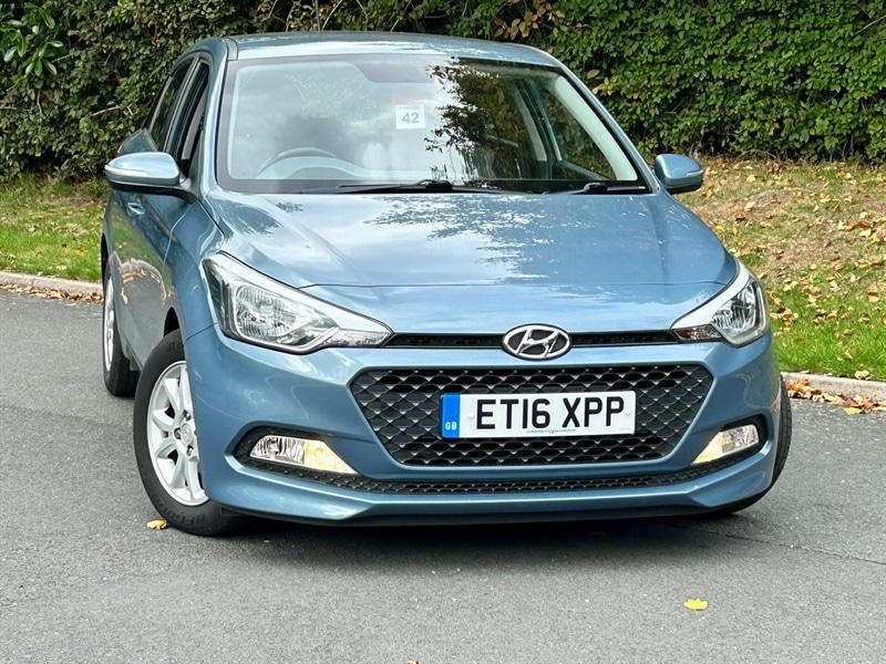 Used Hyundai i20 2016 for sale - 76057232: Photo 3