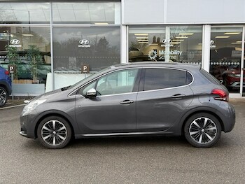 Used Peugeot 208 2019 for sale - 78483650: Photo