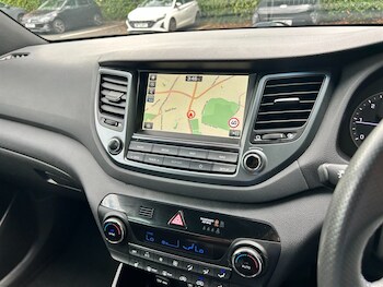 Used Hyundai TUCSON 2018 for sale - 75440263: Photo