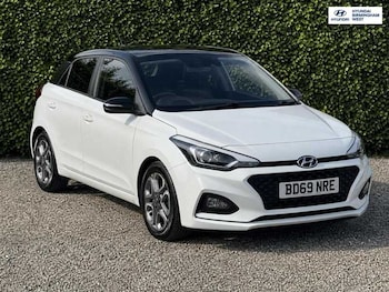 Used Hyundai i20 2019 for sale - 79203776: Photo