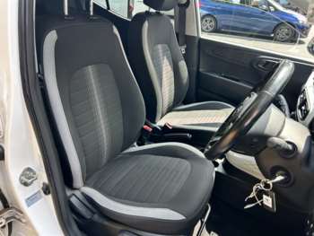 Used Hyundai i10 2022 for sale - 75243676: Photo