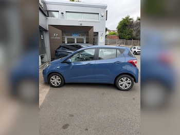 Used Hyundai i10 2015 for sale - 78738980: Photo