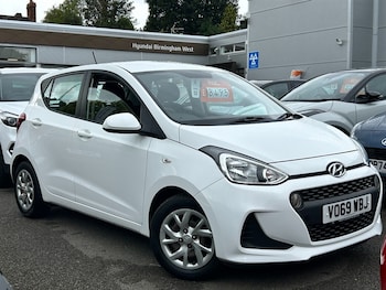 Used Hyundai i10 2019 for sale - 76236410: Photo