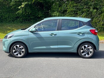 Used Hyundai i10 2023 for sale - 78603597: Photo