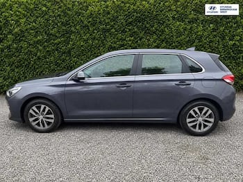 Used Hyundai i30 2018 for sale - 79803463: Photo