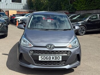 Used Hyundai i10 2018 for sale - 78912914: Photo