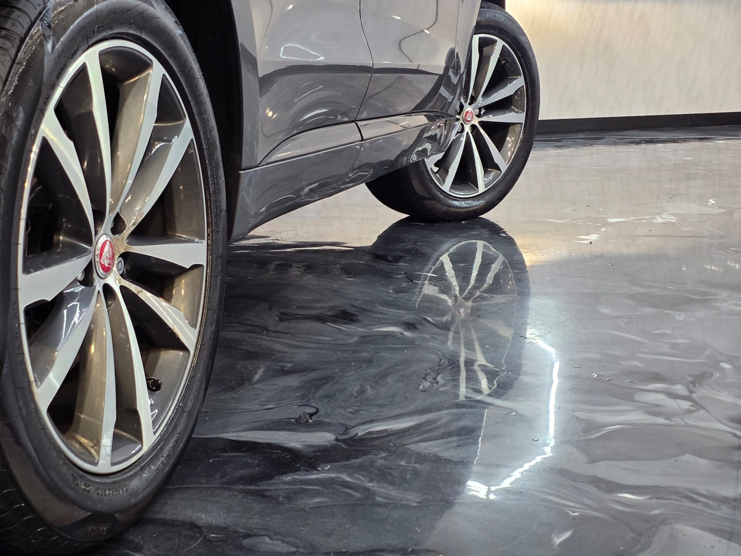 Used Jaguar F-Pace 2017 for sale - 77502846: Photo 10