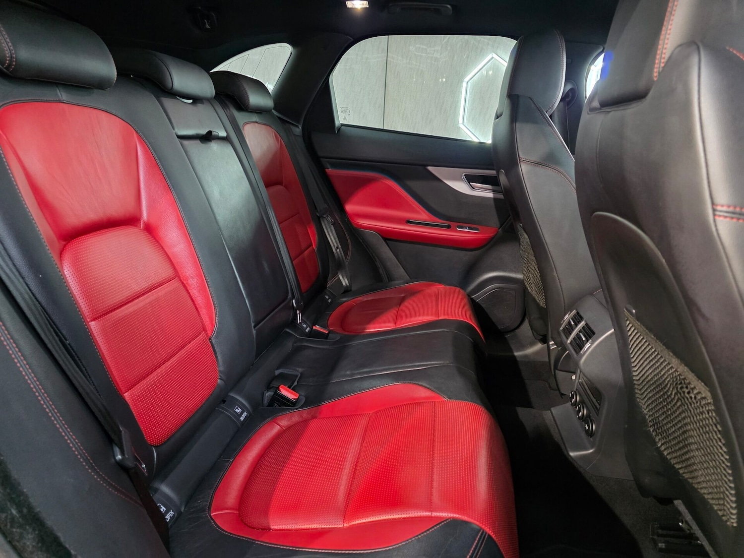 Used Jaguar F-Pace 2017 for sale - 77502846: Photo 21