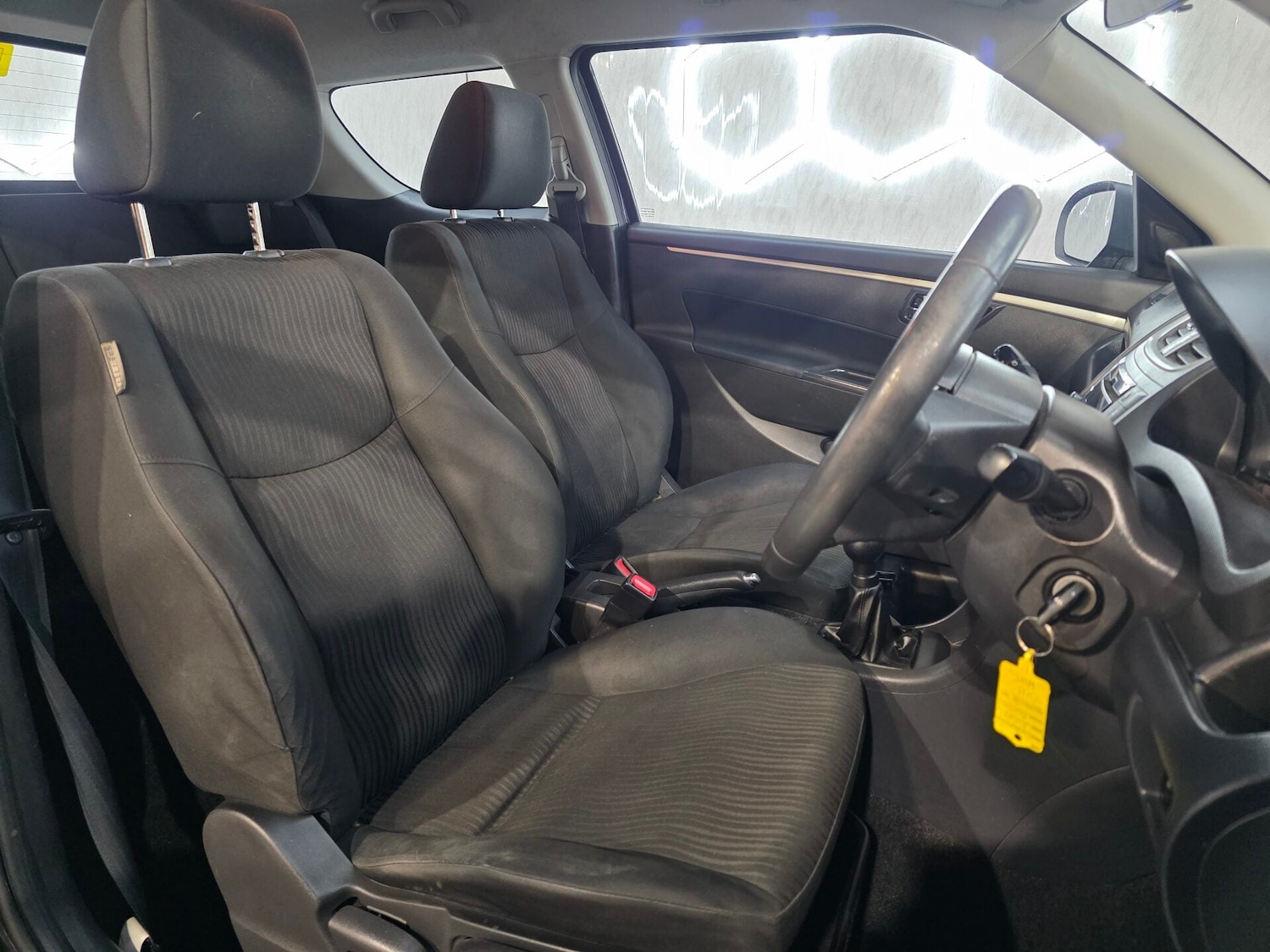 Used Suzuki Swift for sale - 77077924: Photo 7