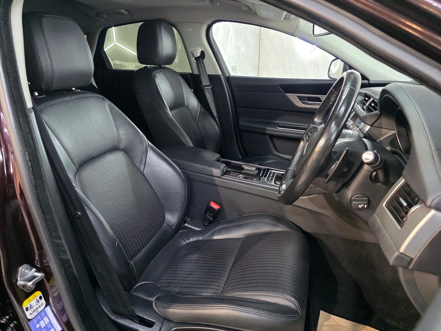 Used Jaguar XF 2017 for sale - 77260971: Photo 12