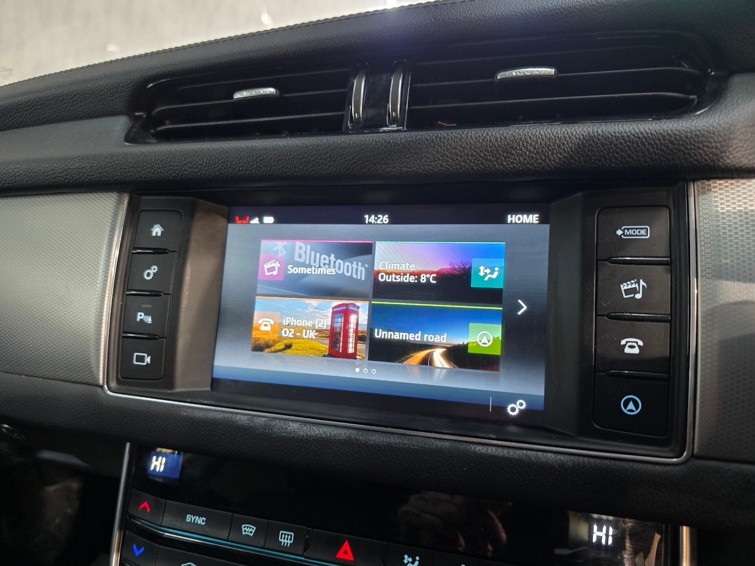 Used Jaguar XF 2017 for sale - 77260971: Photo 16