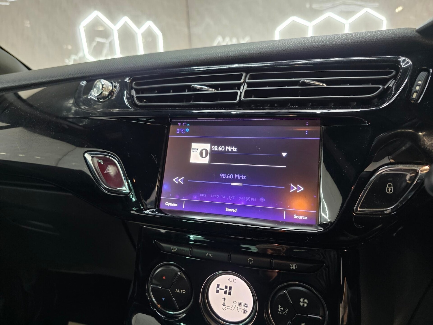 Used DS Automobiles DS 3 2016 for sale - 77196542: Photo 11