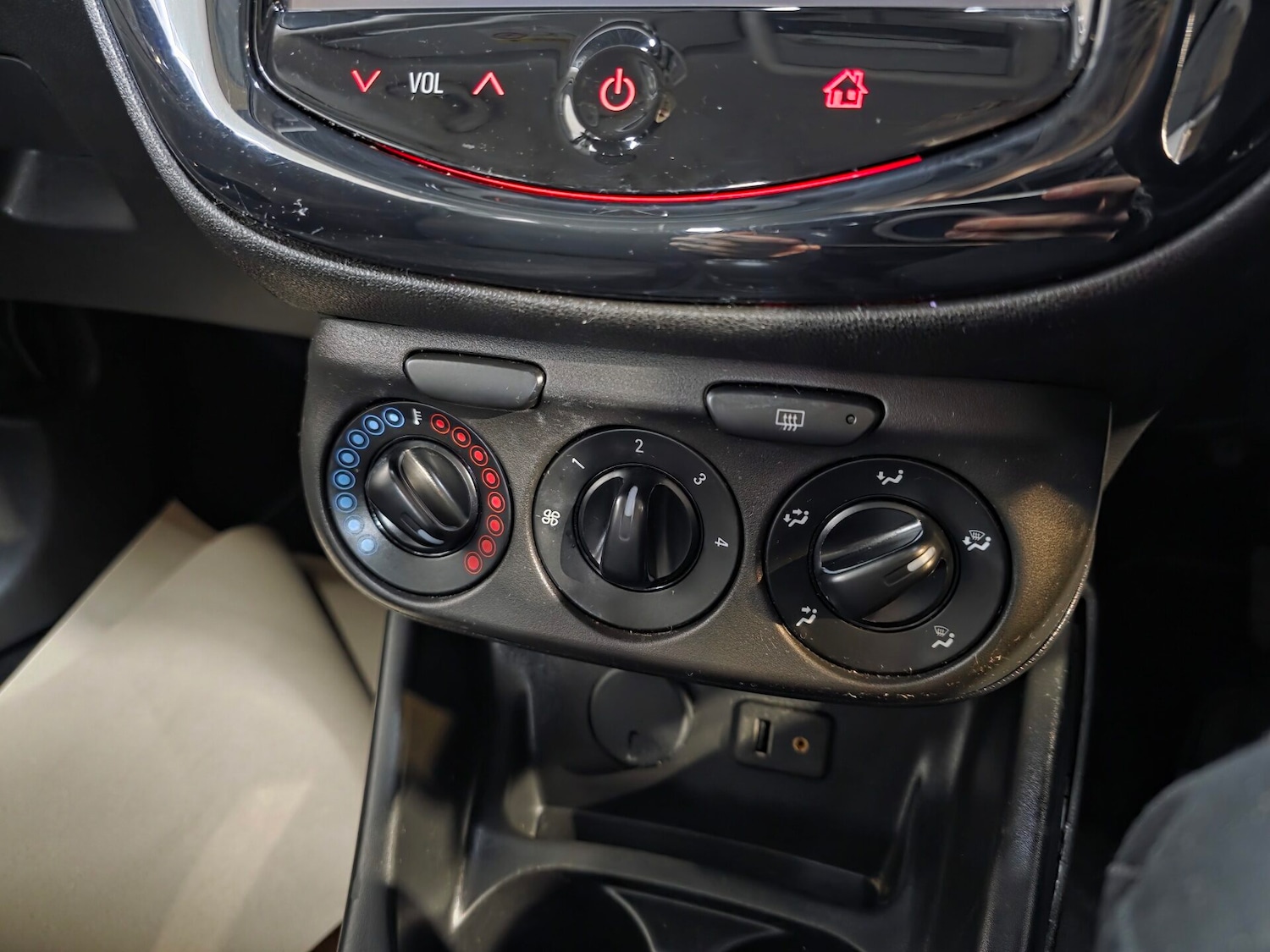 Used Vauxhall Corsa 2015 for sale - 76569379: Photo 12