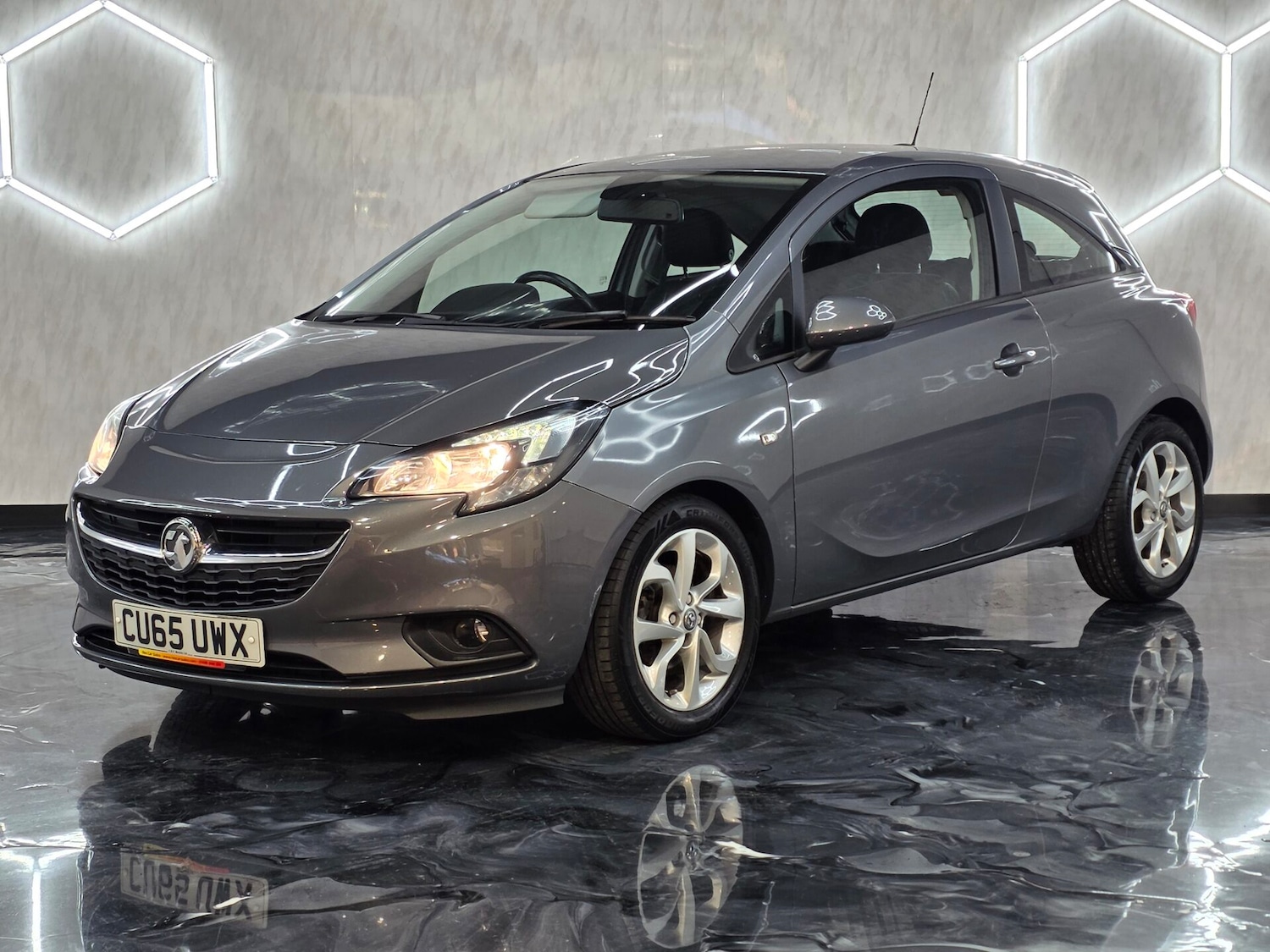 Used Vauxhall Corsa 2015 for sale - 76569379: Photo 3