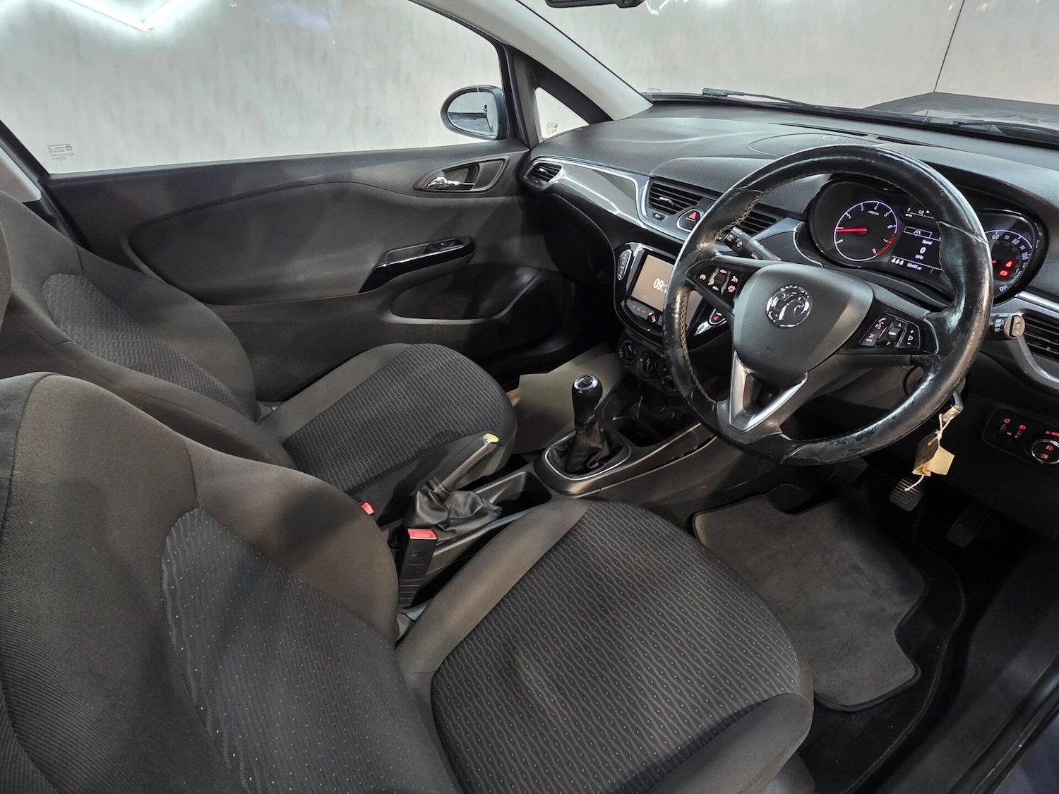 Used Vauxhall Corsa 2015 for sale - 76569379: Photo 8