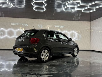 Used Volkswagen Polo 2020 for sale - 79193954: Photo