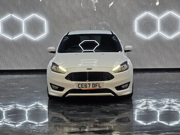 Used Ford Focus 2017 for sale - 77651553: Photo