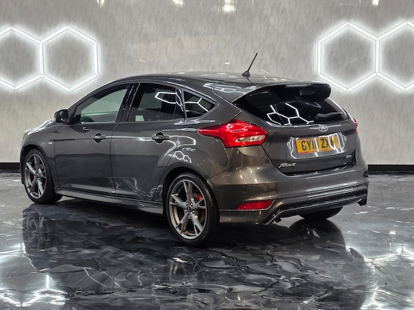 Used Ford Focus 2018 for sale - 76077891: Photo 4