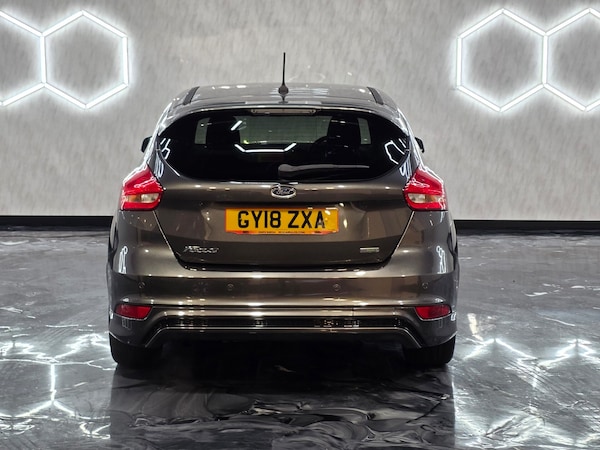 Used Ford Focus 2018 for sale - 76077891: Photo 5