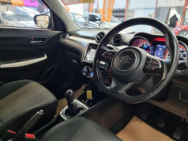 Used Suzuki Swift 2019 for sale - 73420647: Photo 11